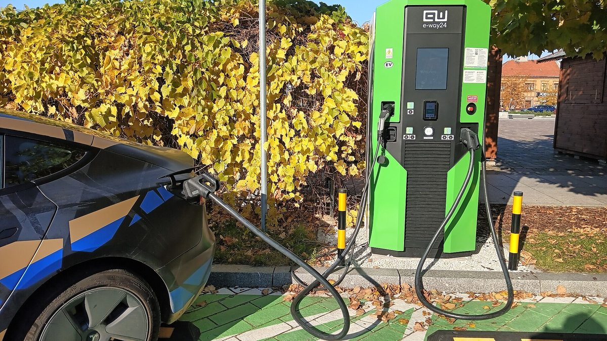Samochody elektryczne