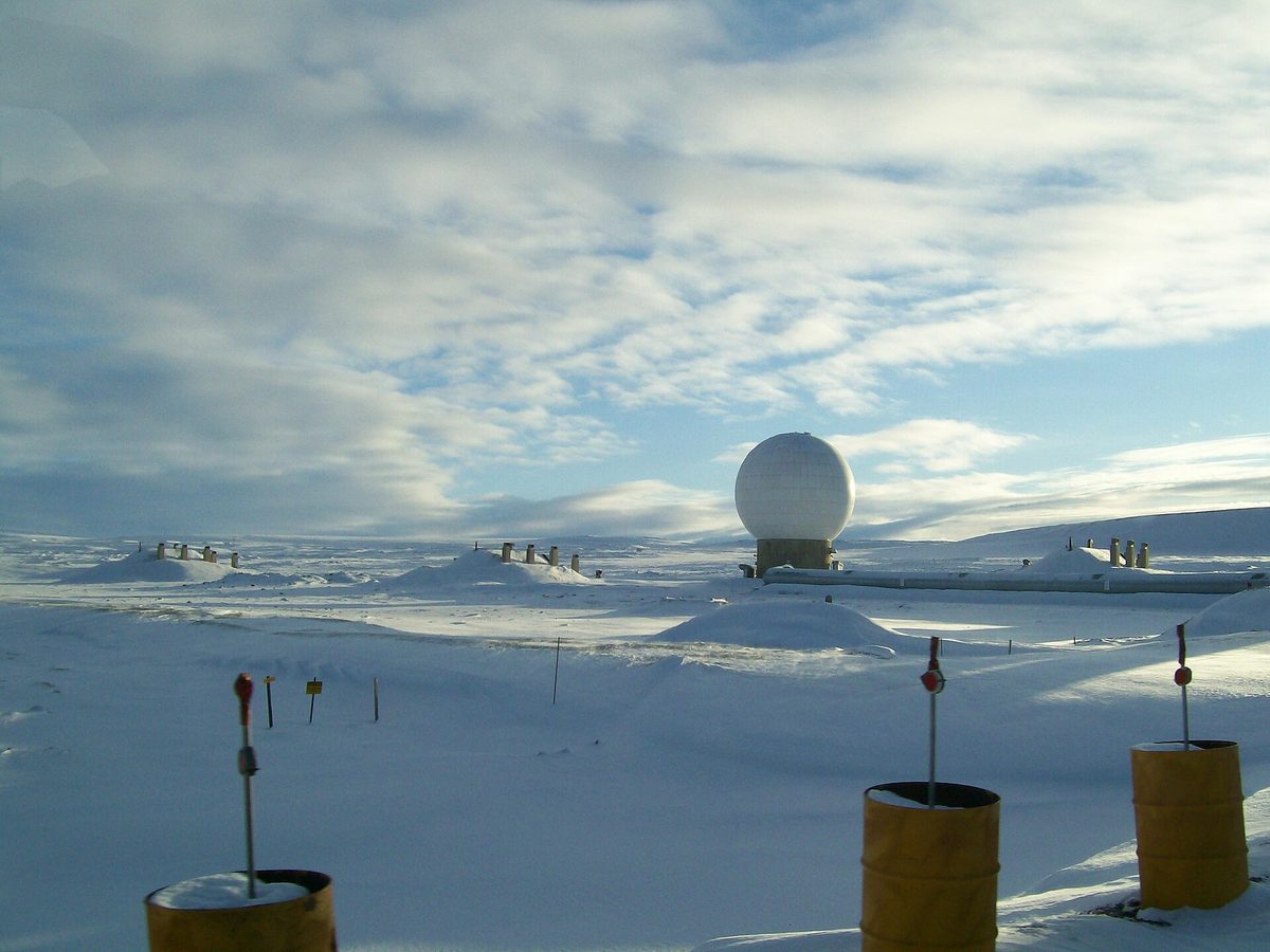 military radar installation